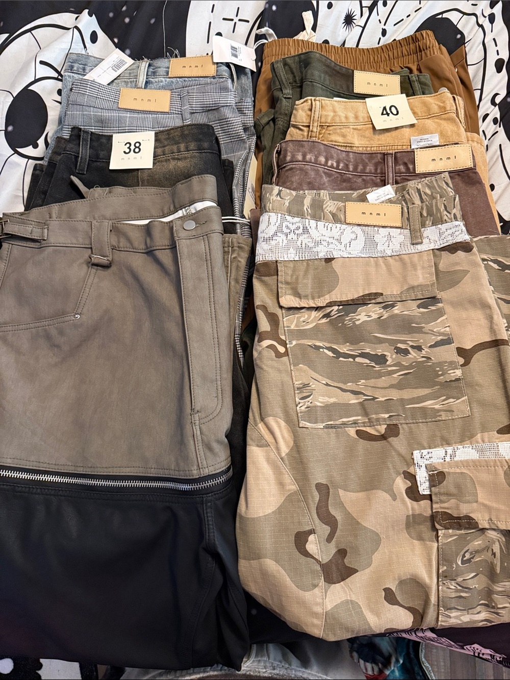 Resellers bundle MNML Pants Pack - Gray, Black, Brown, Tan, Green, Blue